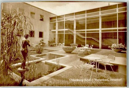 Oldenburg Foto Original aus Archiv eines Ansichtskartenverlags Hallenbad Innenhof