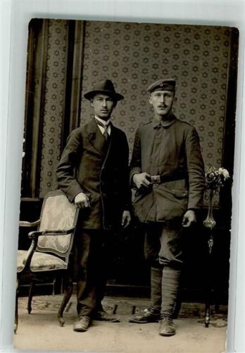 Rottweil Zwei junge Herren einer davon in Uniform Ort lt. Fotograf Wagner
