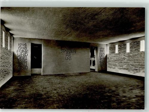 Laboe Ehrenhalle des Marineehrenmales Fotograf Natzger