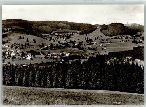 Altglashütten mit Kirche St. Wendelin Fotograf Faller