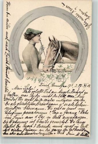 1903 Eine Reiterin mit Gerte und ihrem grasenden Pferd