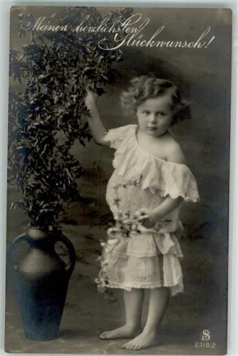 Kind Blumen in Vase SF Nr.2318-2