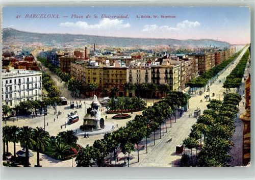 Barcelona Denkmal Straßenbahn Plaza de la Iniversidad