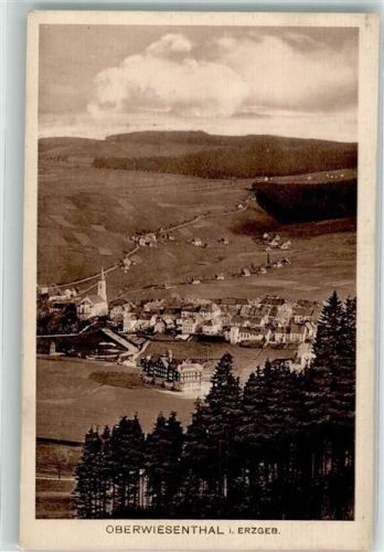 Oberwiesenthal mit Martin-Luther-Kirche Fotograf Albin Meiche