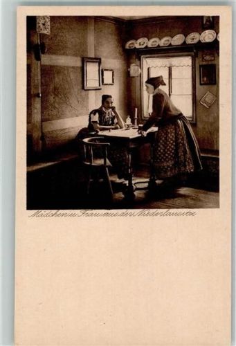 Mädchen und Frau aus der Niederlausitz Interieur Bauernstube Heimatschutz Postkarten