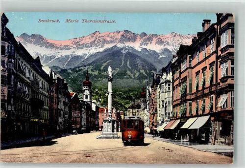 Innsbruck Straßenbahn Denkmal Säule Maria Theresienstrasse