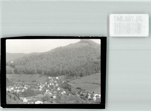 Beringhausen mit Kirche St. Markus Foto Original aus Archiv eines Ansichtskartenverlags Ort handschriftlich