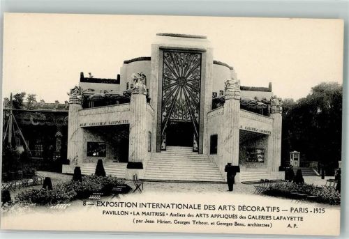 Paris 1925 Exposition Internationale des Arts Decoratifs Pavillon Arts Appliqués Galleries Lafayette