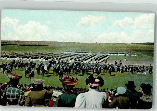 Schaulustige wohnen einer großen preußischen Parade bei C.G.L. 56