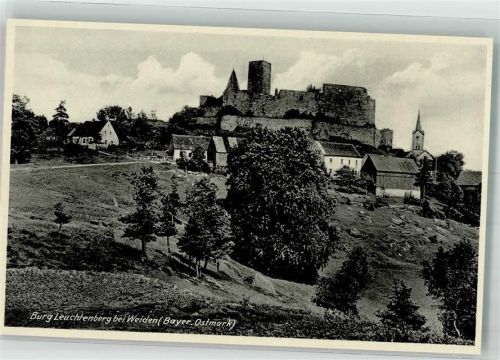 Leuchtenberg Burg der Landgrafen von Leuchtenberg mit der Kirche St. Margareta
