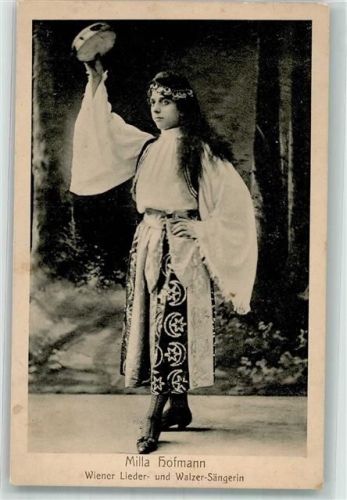 Hoffmann Milla Tamburin
