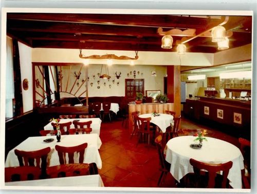 Burghaun Gasthaus zum Engel Gaststube mit Theke Foto Original aus Archiv eines Ansichtskartenverlags Ort handschriftlich