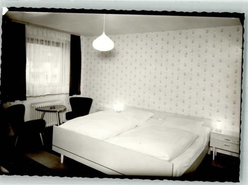 Rüsselsheim Hotel Garni Ort handschriftlich Foto Original aus Archiv eines Ansichtskartenverlags