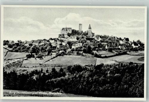 Leuchtenberg Burg der Landgrafen von Leuchtenberg mit der Kirche St. Margareta