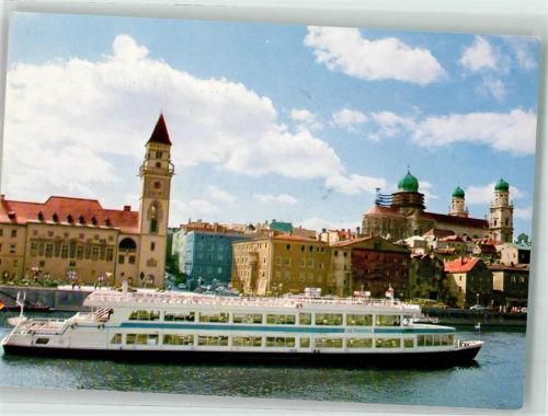 Passau MS Germania Rathausplatz Binnenschiff