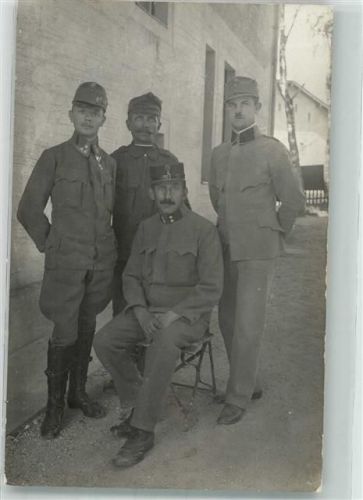 1917 Vier Landser und Unteroffiziere in Uniform WK I