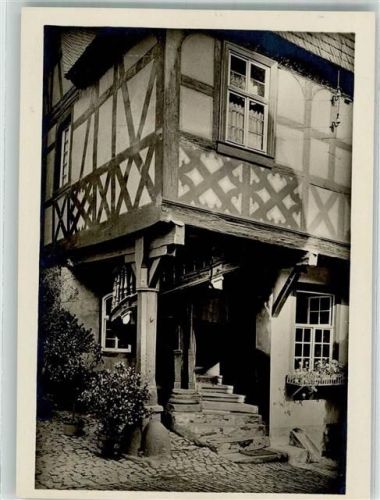 Bacharach Fachwerkhaus Alte Post Wendeltreppe im Hof Fotograf Theodor Wildeman