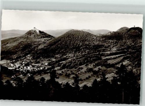 Bindersbach mit den Burgbergen Triberg Anebos und Münz