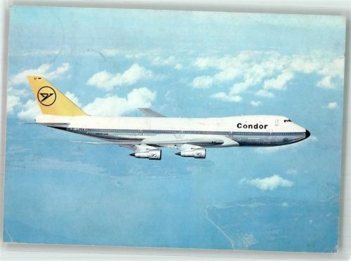 Fliegeraufnahme einer Boeing 747