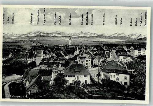 Wangen mit Kirche St. Martin und Alpenpanorama