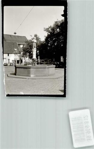 76275 W7505 Ettlingen FOTO KEINE AK Georgsbrunnen Foto Original aus Archiv eines Ansichtskartenverlags Ort handschriftlich
