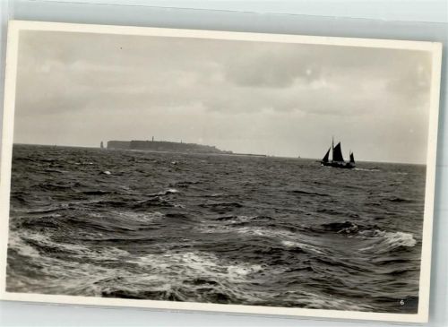 Helgoland Segelboot vor der Insel Fotograf Carl Müller
