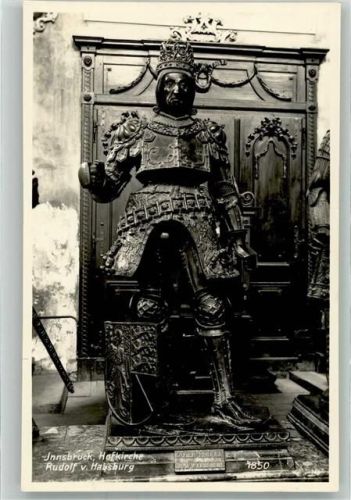 Innsbruck In der Hofkirche : Rudolf von Habsburg Grabmal Figur aus Bronze