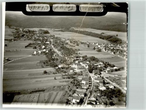 Trippstadt Fliegeraufnahme vom Ort Foto Original aus Archiv eines Ansichtskartenverlags Ort handschriftlich Karte eingerissen