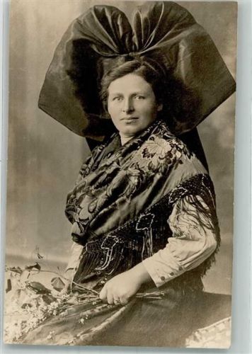 Strasbourg Tracht Ort lt. Fotograf