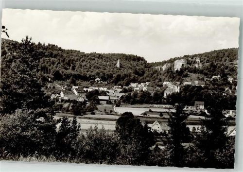 Streitberg mit Dreieinigkeitskirche