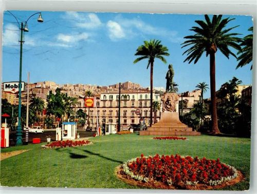 Napoli 1966 Denkmal Tankstelle