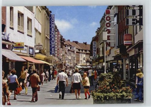 Dinslaken Neustraße, Geschäft