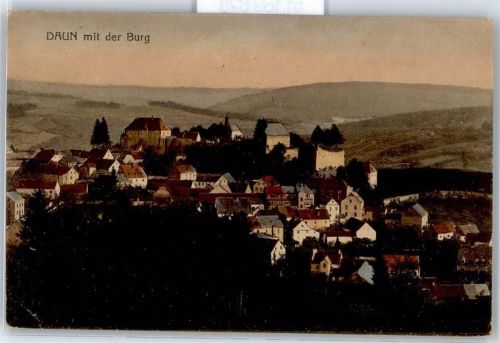 Daun Blick zur Burg