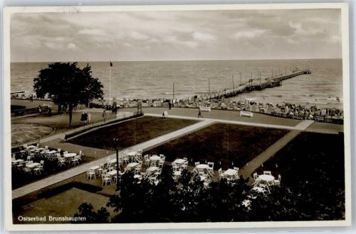 Brunshaupten Seebrücke, Gaststätte, Strand