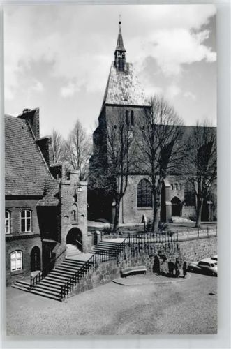 Mölln St. Nicolai Kirche Rathaustreppe Gerichtslaube