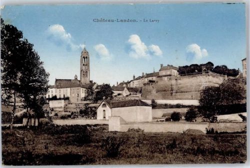 Chateau-Landon Le Larry Kirche