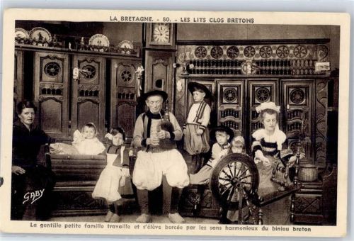 Rennes La Bretagne Tracht