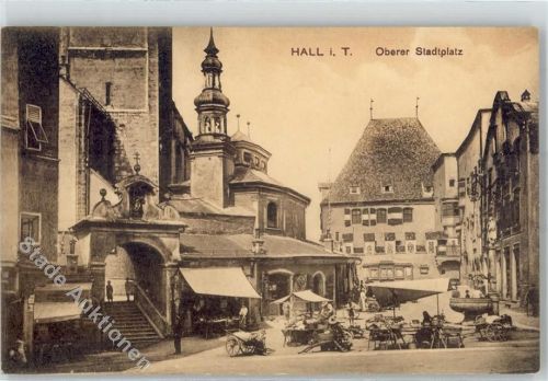 Hall Oberer Stadtplatz Brunnen Marktszene