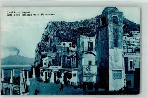 Capri Vesuvio visto dalla terrazza della Funicolare