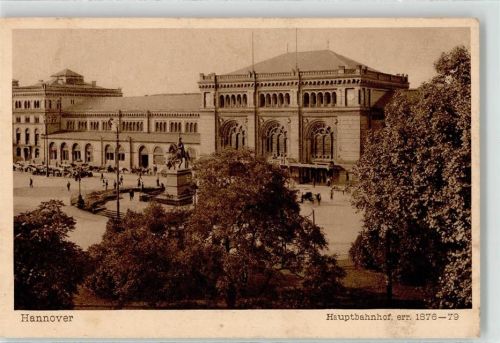 Hannover Hauptbahnhof Ernst August Denkmal