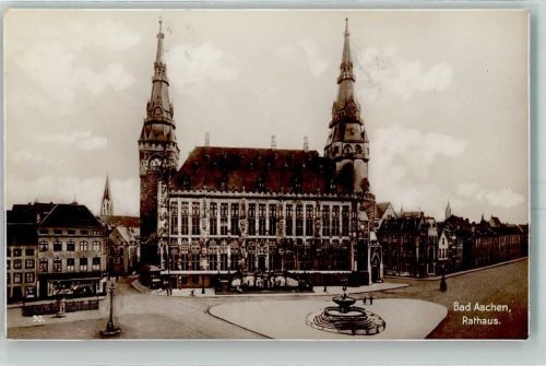 Aachen Rathaus Brunnen Litfaßsäule