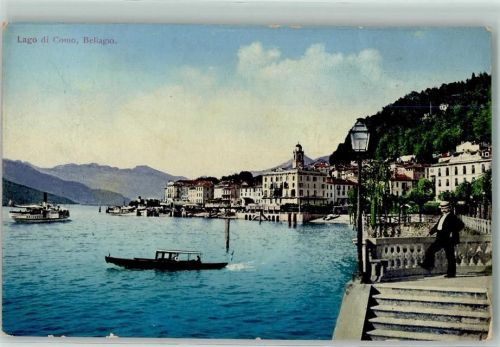 Bellagio Lago di Como Schiff Boot Mann Treppe Laterne