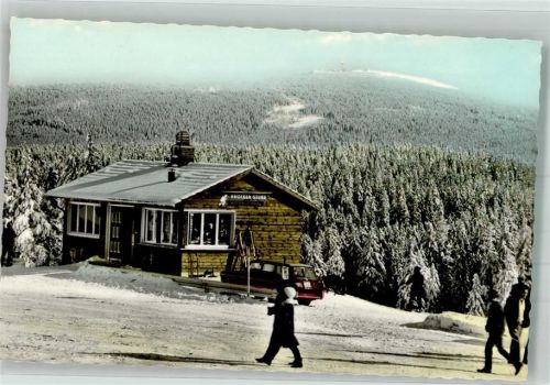Torfhaus Gasthaus Brockenstube mit dem Brocken