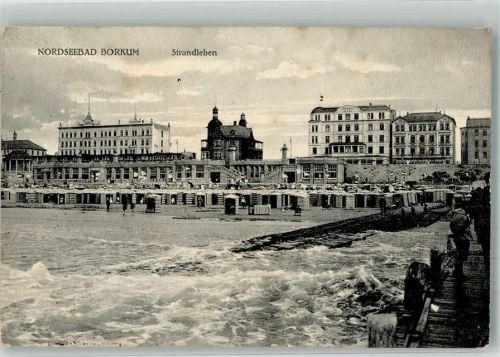 Borkum Strand und Promenade vor dem Nordsee-Hotel