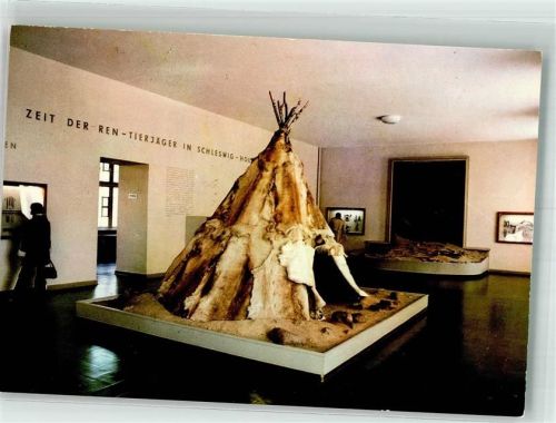 Hamburg Zelt der Rentierjäger vor 15000 Jahren Ausgrabung b. Meiendorf