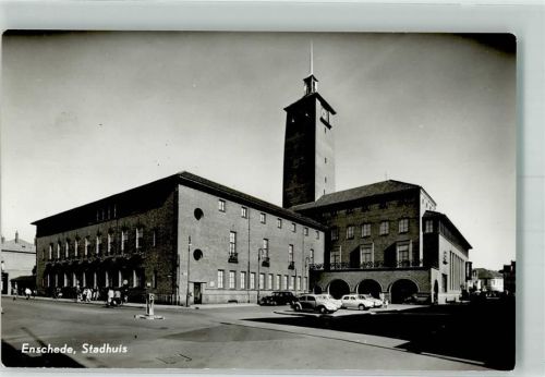 Enschede Rathaus Auto