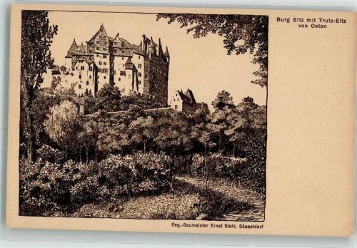 Wierschem Burg Eltz mit Trutz Eltz von Osten