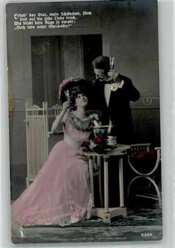 1912 Junges elegantes Paar bei einem Tet-a-Tete Mode