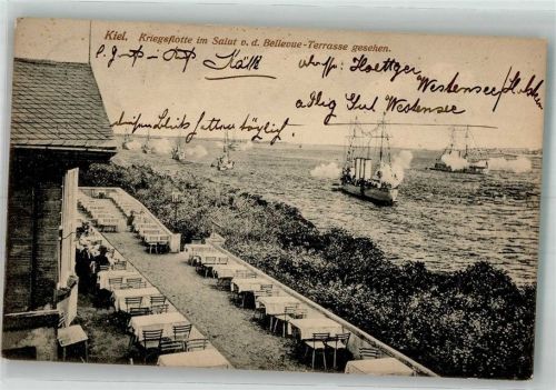 Kiel 1912 Kriegsflotte beim Salut vor der Bellevue-Terrasse
