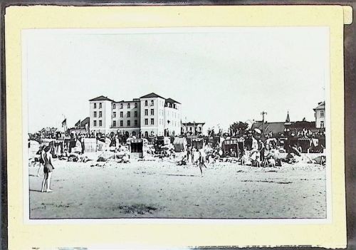 Duhnen Foto montiert auf Karton Strand an der Jugendherberge Fotograf Otto Schulze
